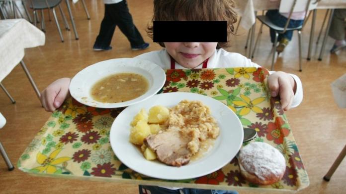 Připravte se na revoluci ve školních jídelnách! Co se chystá za změny?