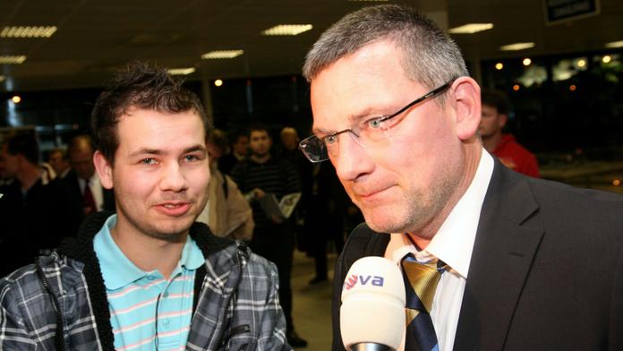Fotbalisté Skotska přiletěli do Prahy vyhrát