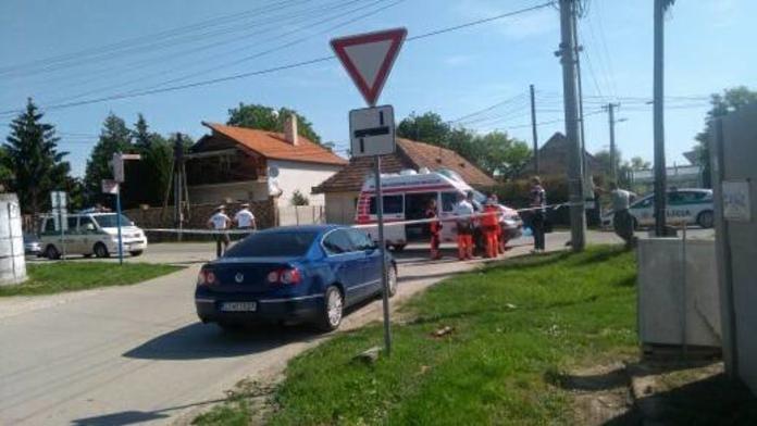 Chlapec (†4) chtěl vysvobodit psa zpod autobusu, řidič ho přejel!