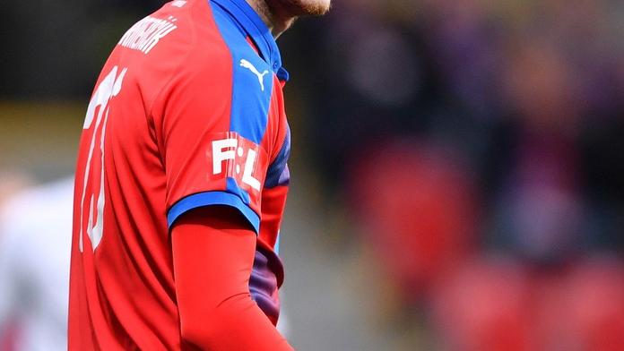 Krmenčík děkoval fanouškům, ti mu to však dali pěkně sežrat!