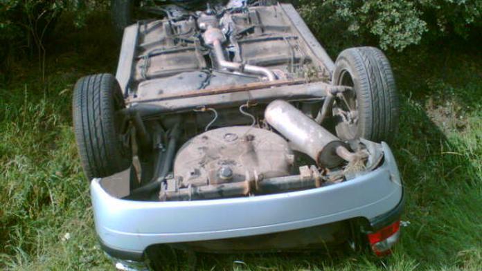 Převrátila auto na střechu! Nadýchala přes 3 promile