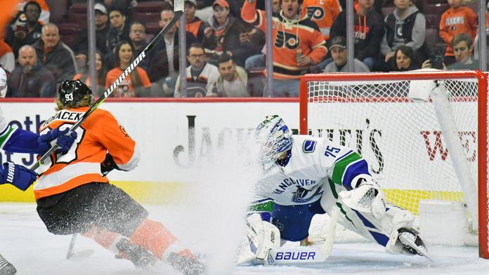Voráček rozhodl o výhře Philadelphie, prosadil se i Faksa