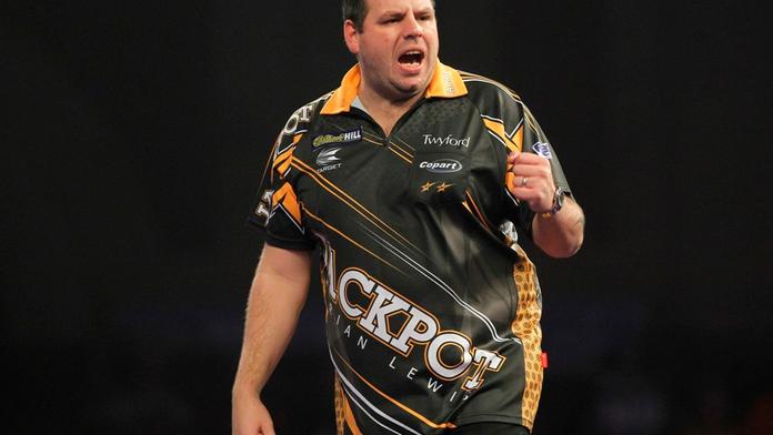 Premier League čeká hit, Lewis a Van Gerwen jdou proti sobě