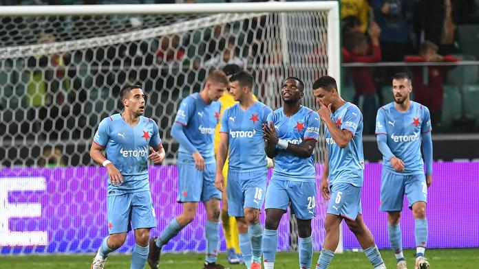 Místo do Barcelony nebo Paříže může jet Slavia do Gibraltaru. Tvrdík se těší