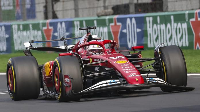 Velká rána pro Ferrari. Leclerc s Hamiltonem byli v Číně diskvalifikováni