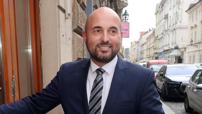 Nově zvolení poslanci končí jeden za druhým. Další politik z ANO složí mandát