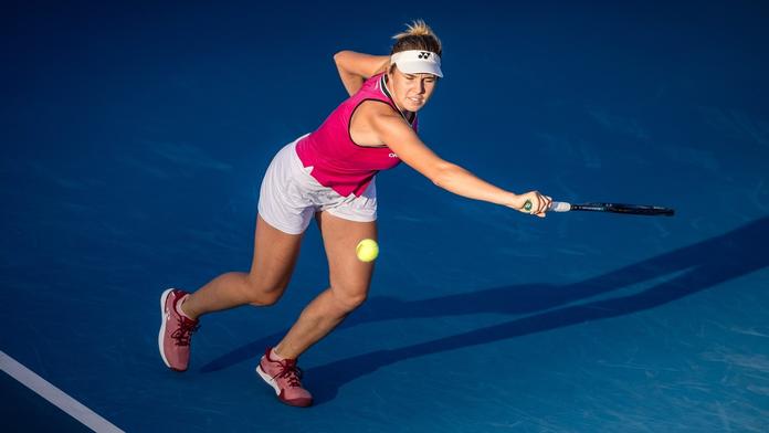 Nosková prolétla v Praze do semifinále, soupeřce dala kanára. Martincová končí