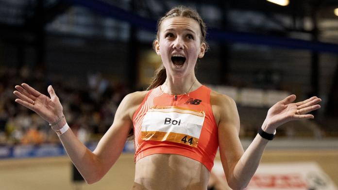 Jarmila Kratochvílová přišla o 41 let starý rekord. V hale ji překonala Bolová