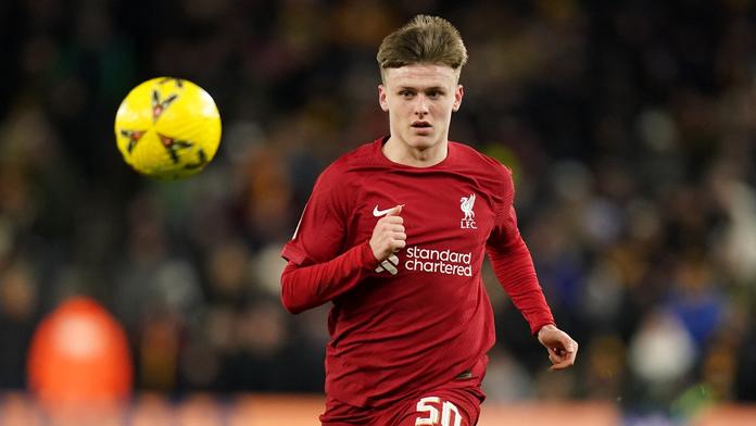 Strach o mladou naději Liverpoolu. Talentovaný hráč se zhroutil na trávník