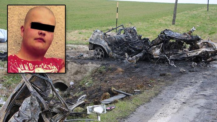 Proč uhořeli 4 lidé v autě? Protože Petr (18) jel rychle, říkají svědci