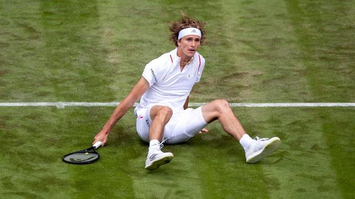 Veselý ho vyřadil a hroutí se mu svět! Zverev řekl, čím si prochází