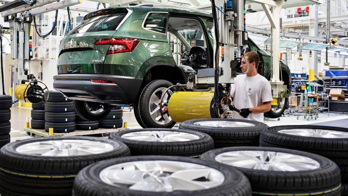 Škoda míří na východ? Laciné 'dacie' vyrábět nechceme, bouří se odboráři