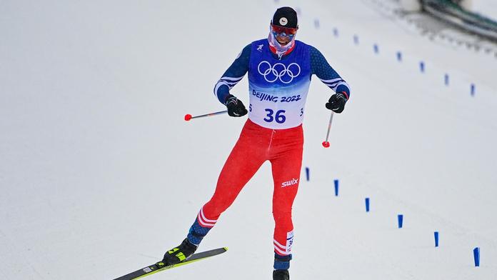 Zkrácený maraton vyhrál Rus Bolšunov, čeští běžci na lyžích neuspěli