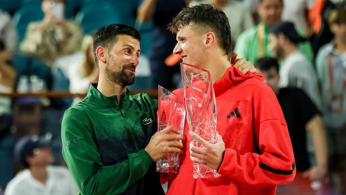 Velikonoce sportovců: Menšík vzal na výlet Argentinku, Salač si vyšlápl Sněžku