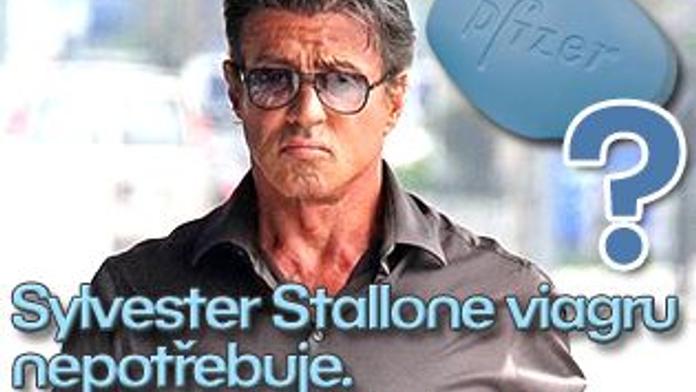 Sylvester Stallone viagru nepotřebuje. Leda po dlouhém letu