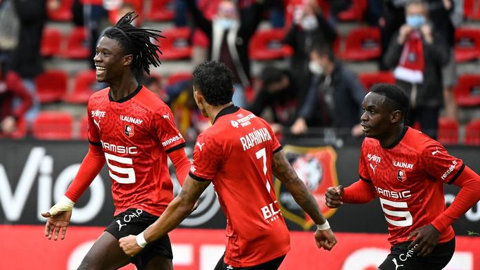Fotbalisté Rennes slaví výhru, Nice si poradilo se Štrasburkem