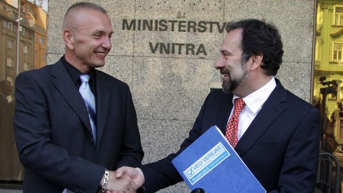 Radek John převzal agendu ministra vnitra