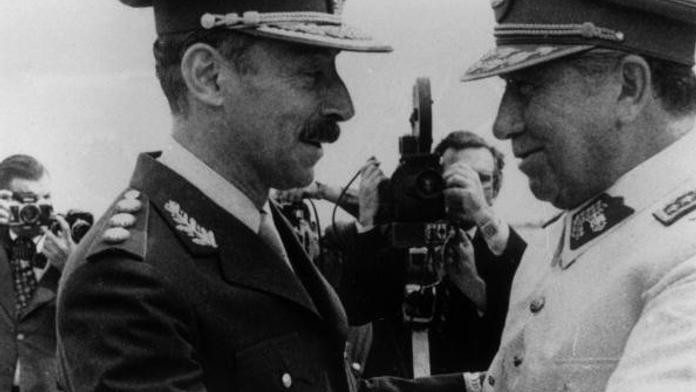 Soud poslal do vězení dva argentické diktátory. Dohlíželi na únosy dětí!
