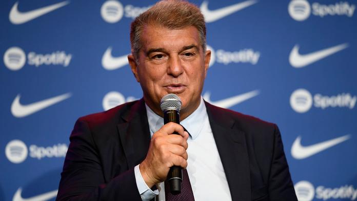 Přestupová aktivita v Barce nekončí. Ještě chceme kádr posílit, říká Laporta