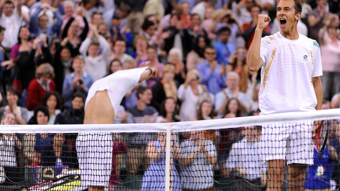 Největší senzace v historii Wimbledonu. Šokoval i Čech!
