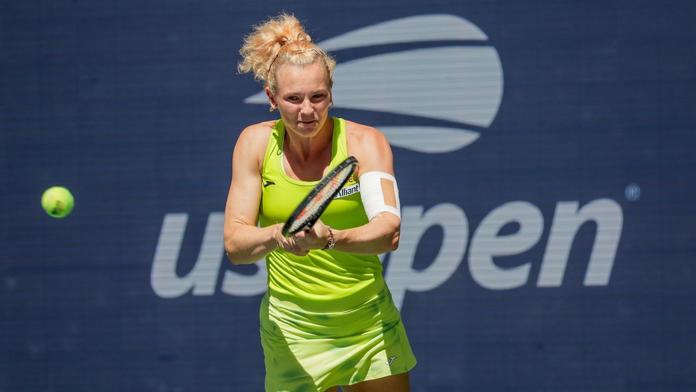 Tenistka Siniaková změnila účes. V nové sexy hřívě to deblové královně náramně sekne