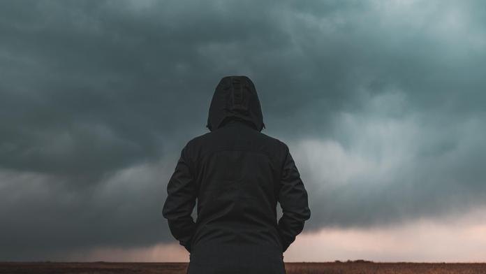 K Česku se blíží obří mrak z Afriky. V Německu se připravují na krvavý déšť