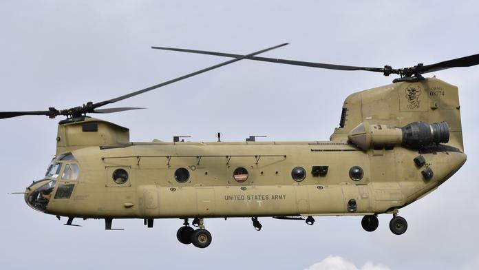 Americký vrtulník CH-47 Chinook