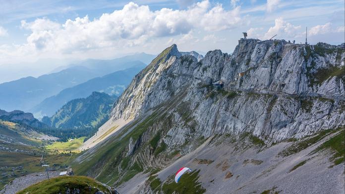 Ve Švýcarsku měl zemřít 18letý Čech. Osudnou se mu stala hora Pilatus