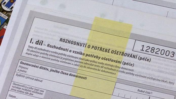 Češi jsou na nemocenské stále častěji! Ženy marodí víc než muži