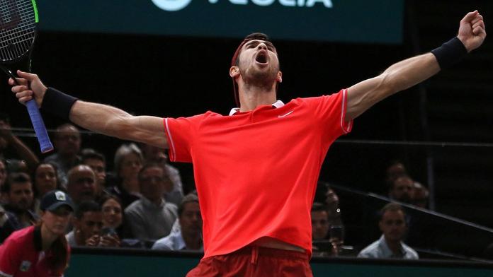 Nejcennější titul! Chačanov uťal sérii Djokoviče a slaví v Paříži