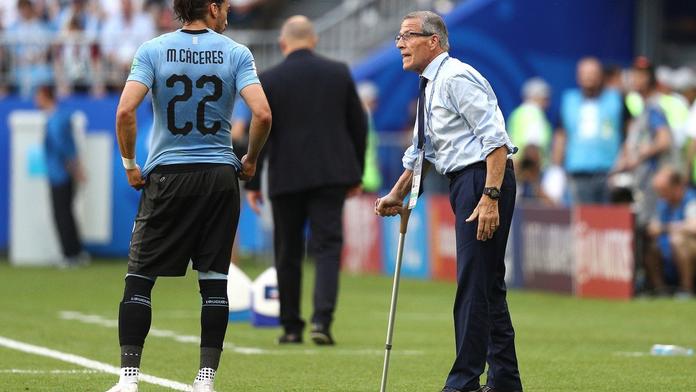 Uruguay jasně vede, neinkasovala, ale trenérovi to není dost dobré!