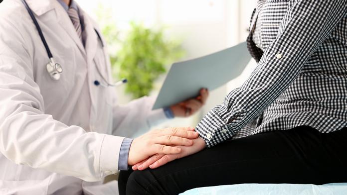 Rakovinu slinivky můžete poznat podle kůže. Lékaři upozorňují na dva příznaky
