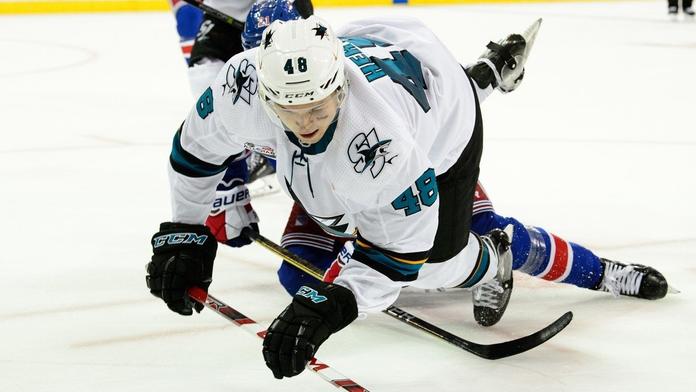 Hertl pálil do černého, Crosby dal hattrick, na body to ale nestačilo