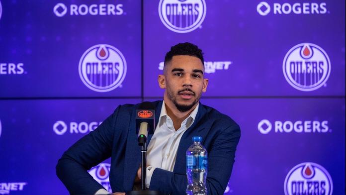 Kane před debutem za Oilers: Je vtipné, když si lidé myslí, že naruším kabinu