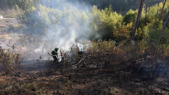 Třetí stupeň poplachu! Na Jablonecko vyjelo čtrnáct hasičských jednotek