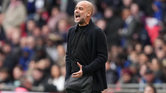 Zůstanu v City, i kdyby nás vyřadili z Premier League, slíbil Guardiola