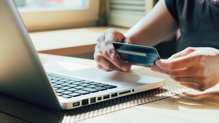 Levný český e-shop krachuje. Lidé jsou naštvaní