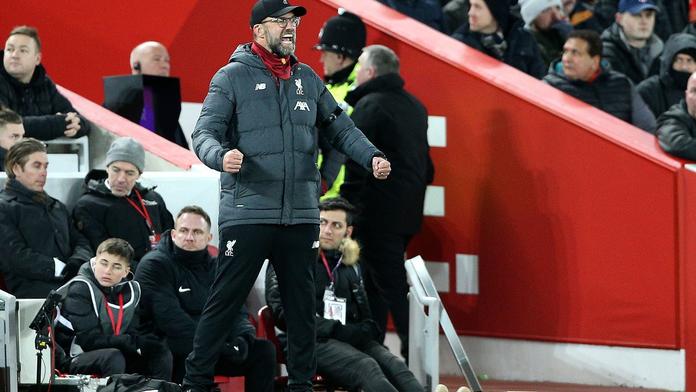 Liverpool padl podruhé v krátkém čase. Může za to přání malého chlapce?