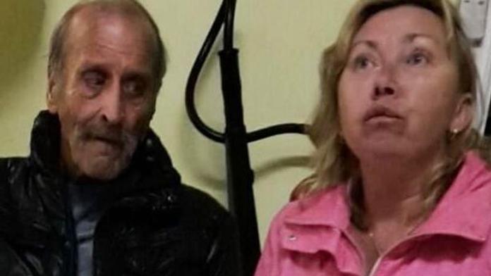 Žena manželovi odřezala kůži z rukou! Pak ji hodila psovi a čekala