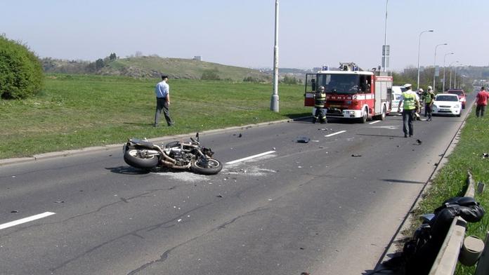U Doksan na Litoměřicku zemřel motorkář