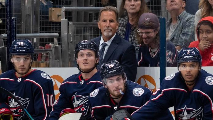 Bizár v NHL! Carolina dala gól z ofsajdu, který byl odhalen až o pauze
