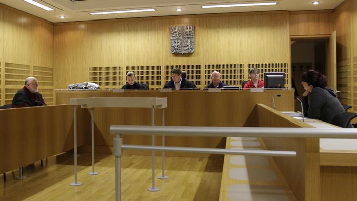 Souzený Krejčířův kamarád k soudu nepřišel