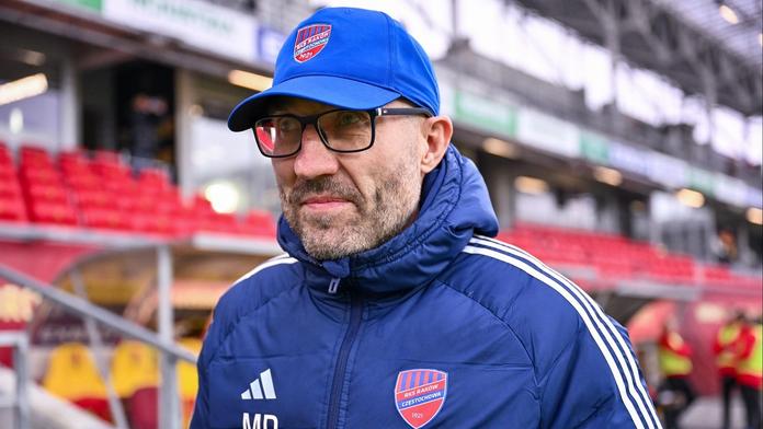 Pikantní změna trenéra v Polsku. Papszun míří do Legie a opět vyzve Spartu
