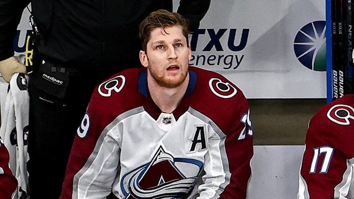 Gentlemanem sezóny v NHL se stal MacKinnon z Colorada
