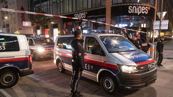 Profil střelce z Vídně: 20letý mladík, makedonské kořeny a cesta do Islámského státu