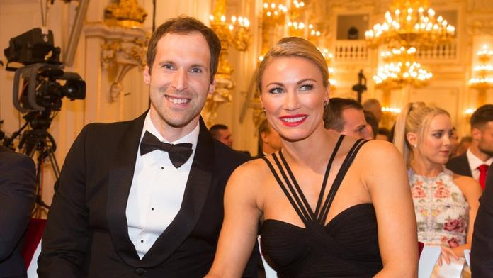 Čech to rozjel na koncertu Mirai, překvapil fotografií s manželkou