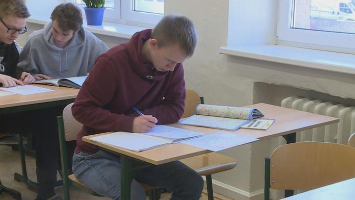 Tyto otázky zaskočily žáky u přijímaček. Zvládli byste je? ANKETA