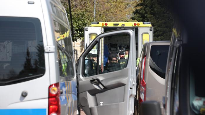 Záchranná služba a policie