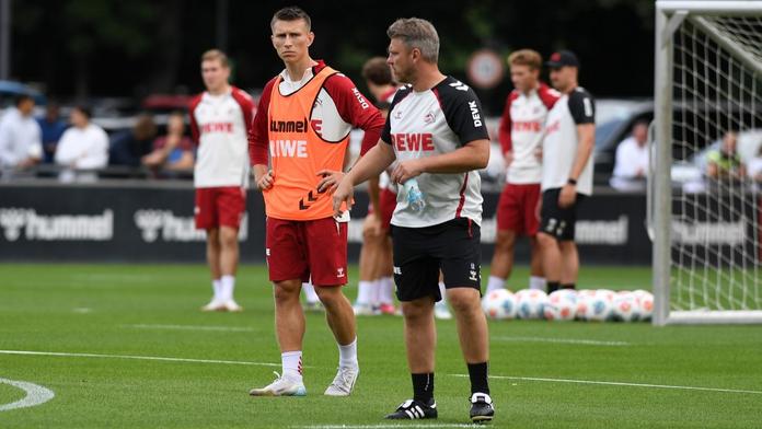 Revoluční pravidla ve fotbale. Bundesligový trenér chce radikální změny