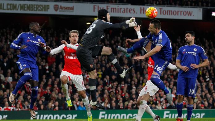Arsenal podržel, ale smutní. Čech proti Chelsea znovu bez bodu